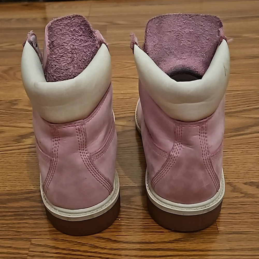 Junior Pink Timberland Leather Boots/ 4.5